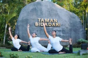 yoga richfarmer